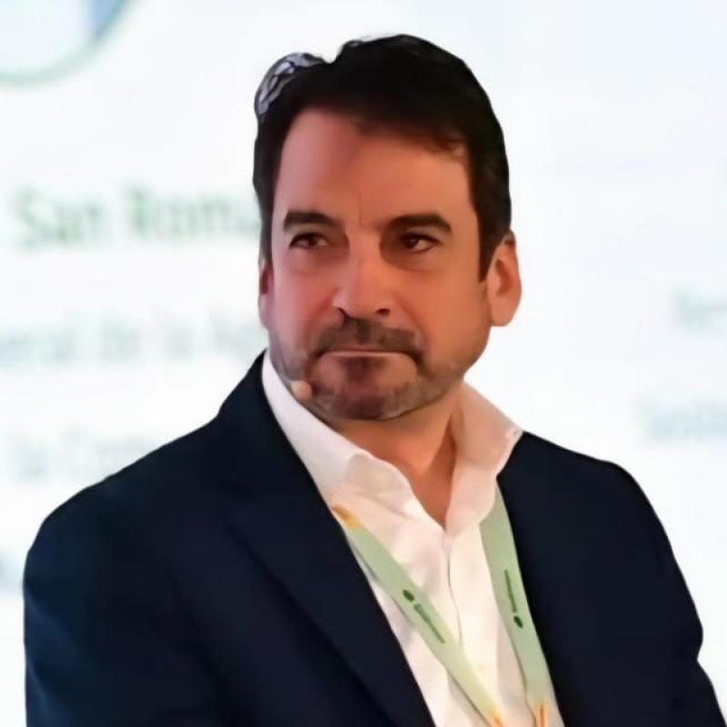 Eduardo San Román